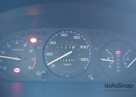 1999 Honda Civic Lx z USA, uszkodzony, nr VIN 2HGEJ6673XH568115